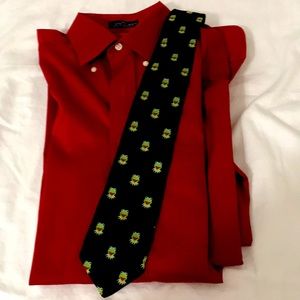 Men’s deep red Izod button down with Vintage Kermit the Frog Tie.